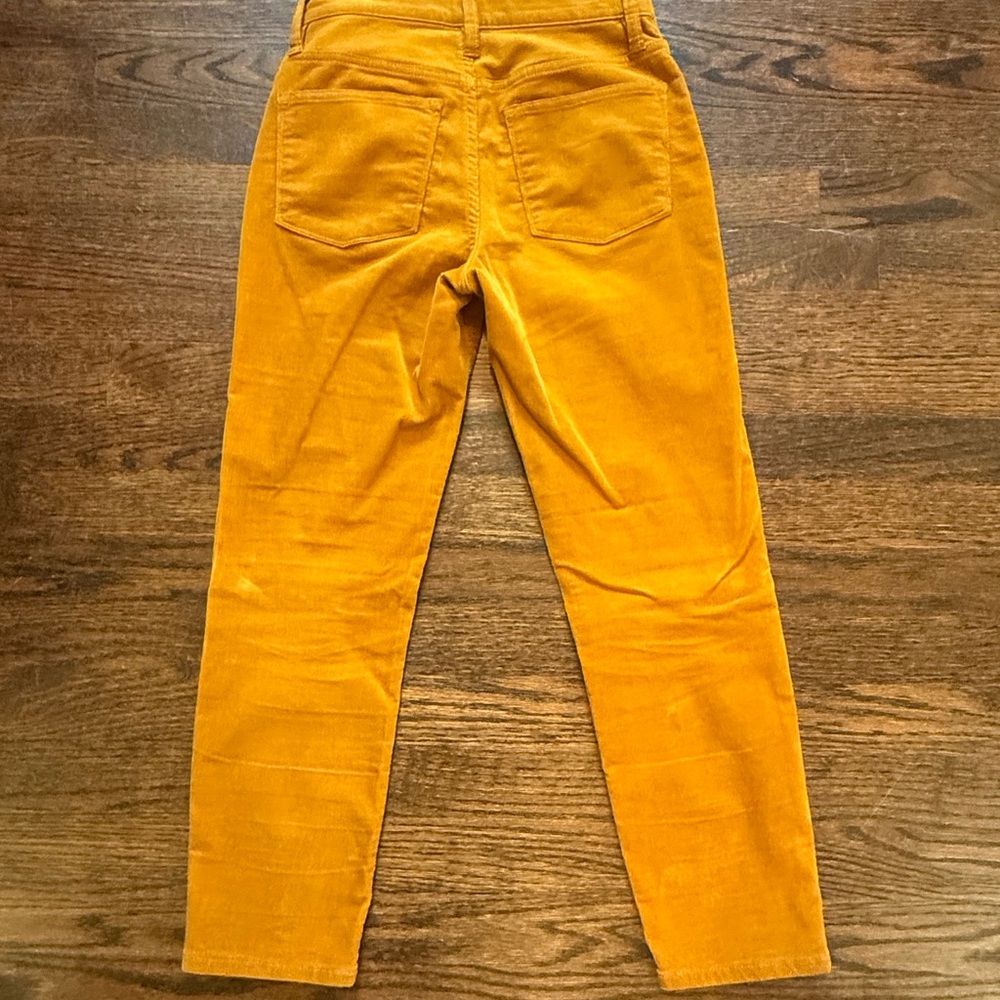 JCrew 9 inch high-rise, skinny corduroy pants